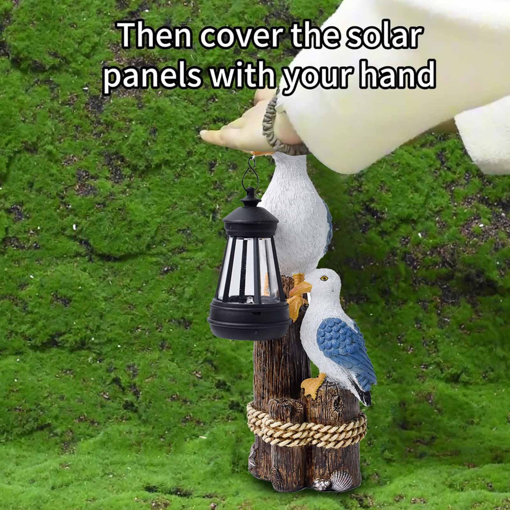 Solar Pelican Lantern Garden Statue – D